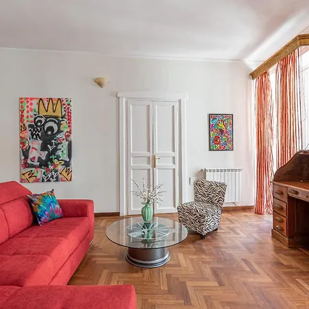Giudici Three Bedrooms By Wonderful Italy